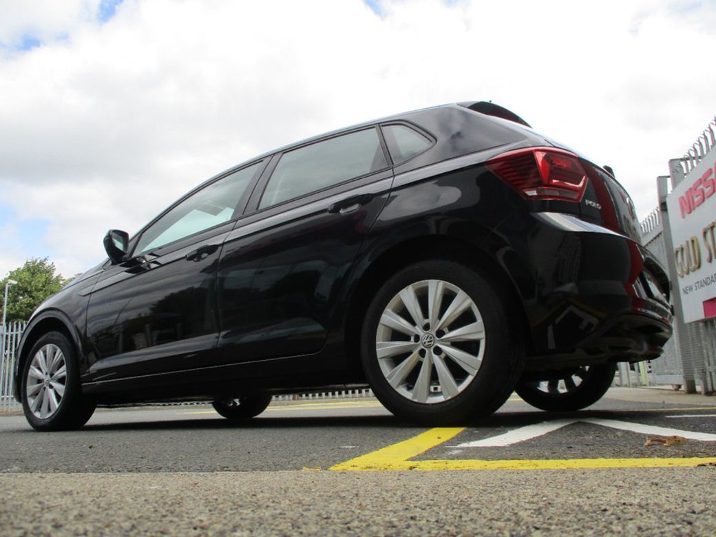 2018 Volkswagen Polo