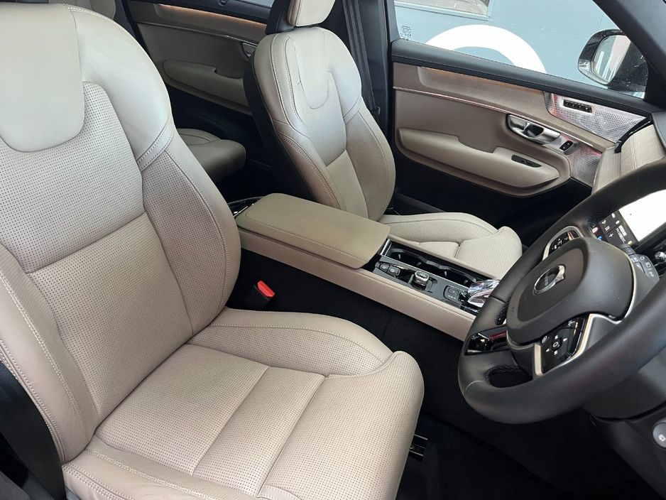 2025 Volvo XC90