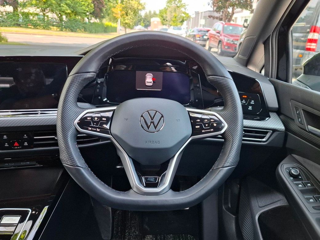 2024 Volkswagen Golf