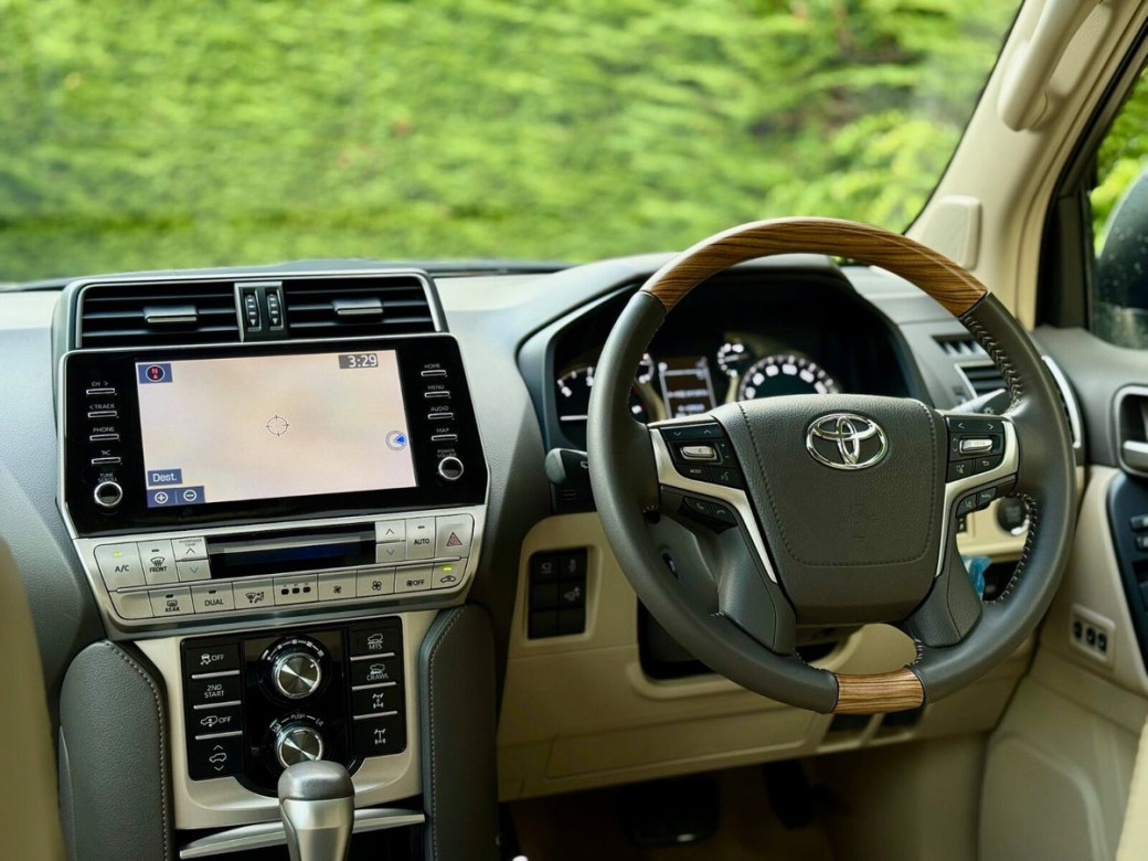 2023 Toyota Landcruiser