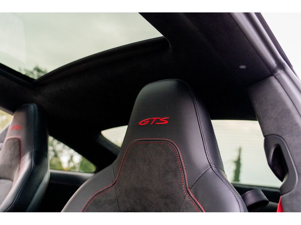 2025 Porsche 911