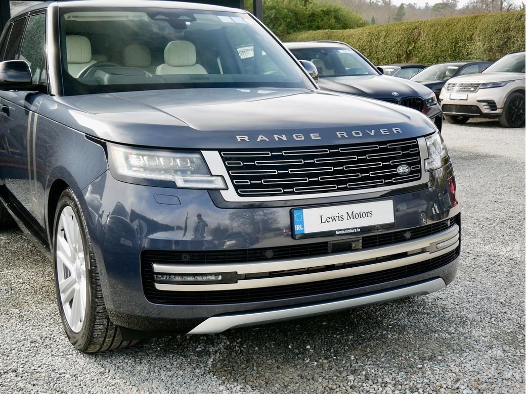 2025 Land Rover Range Rover
