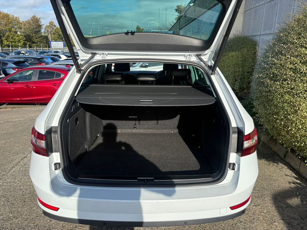 2023 Skoda Superb