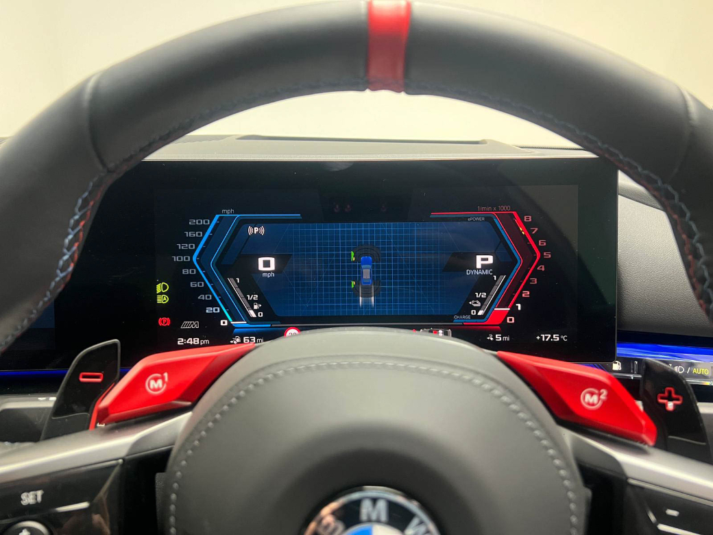 2025 BMW M5