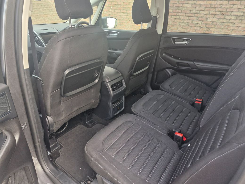 2017 Ford Galaxy