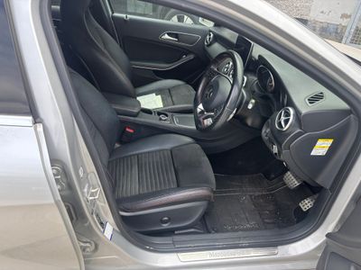 2015 Mercedes-Benz A 180