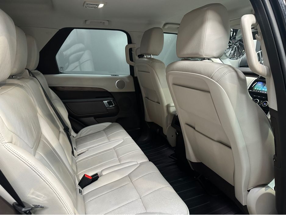 2017 Land Rover Discovery