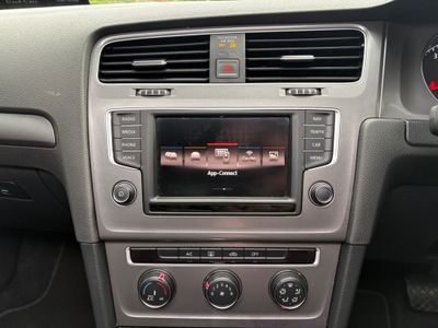 2016 Volkswagen Golf