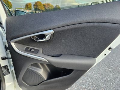 2013 Volvo V40