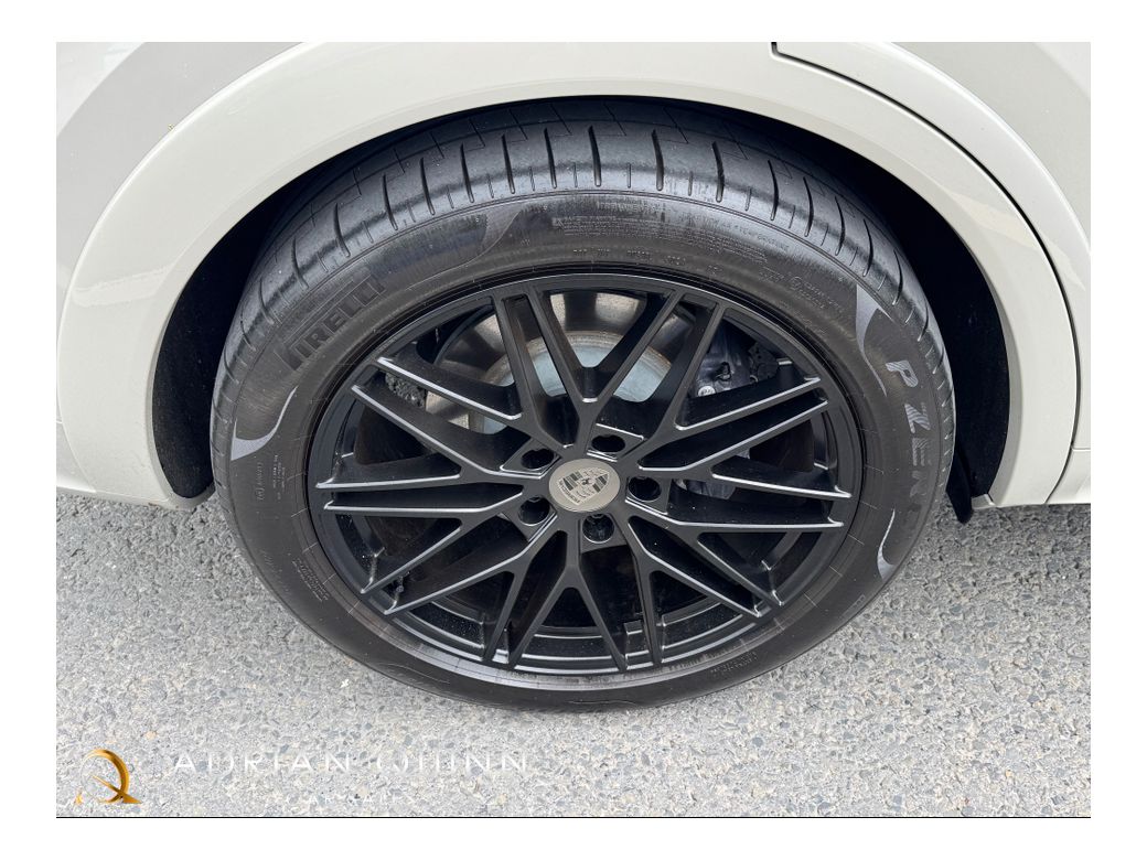 2025 Porsche Cayenne