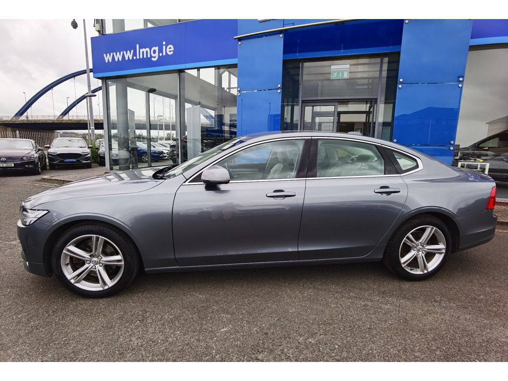 2017 Volvo S90