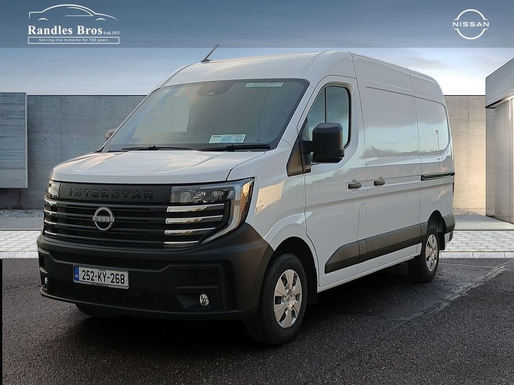 2025 Nissan Interstar