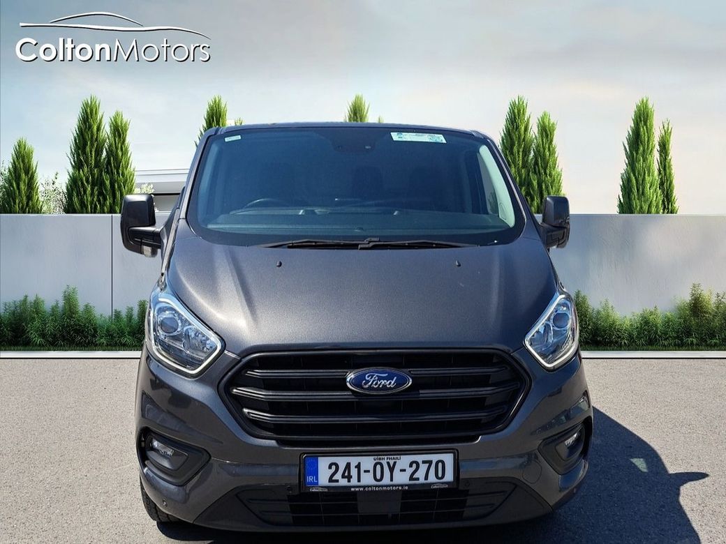 2024 Ford Transit Custom