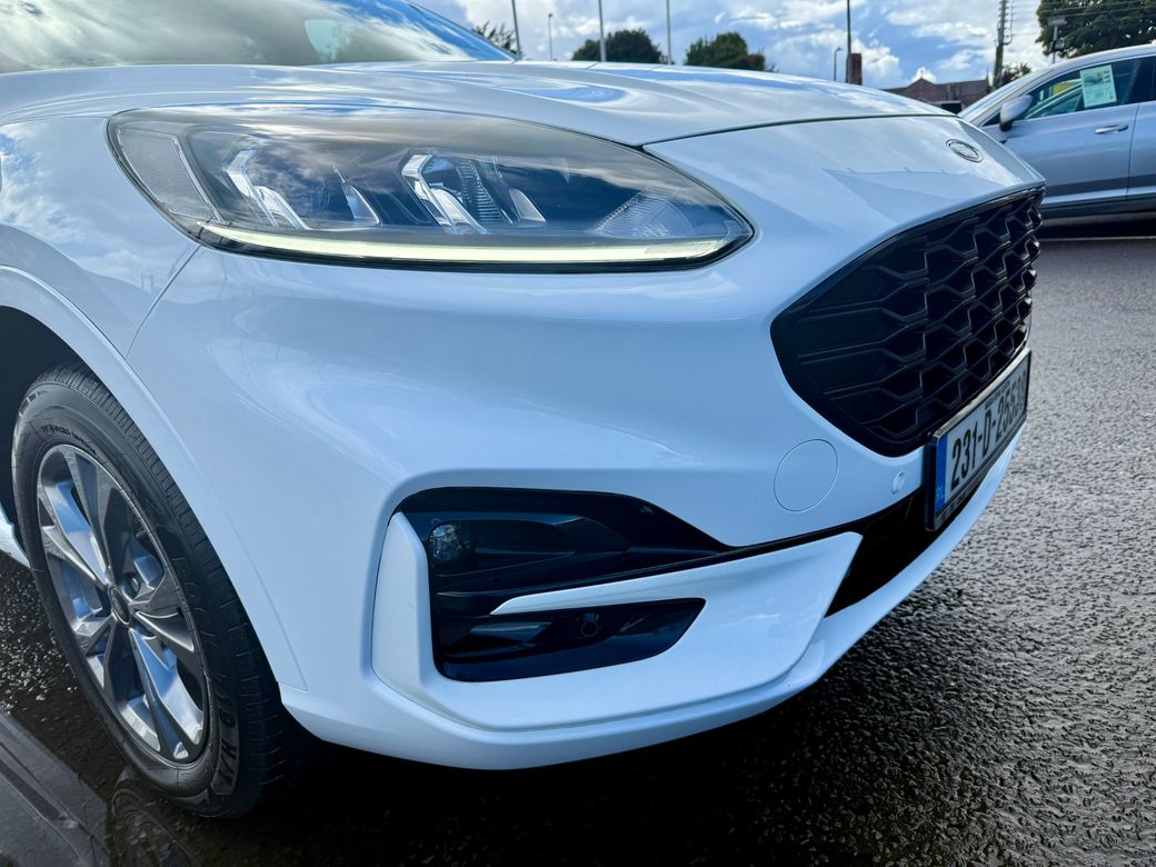 2023 Ford Kuga