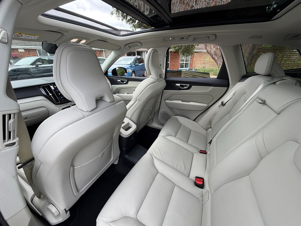 2023 Volvo XC60