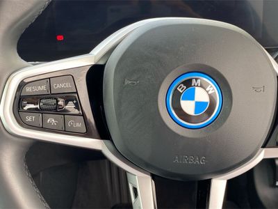 2025 BMW i4