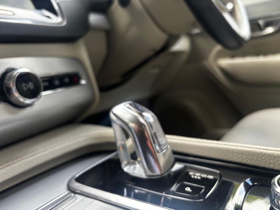 2018 Volvo XC90