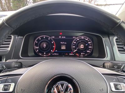 2019 Volkswagen Golf