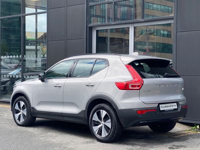 2023 Volvo XC40