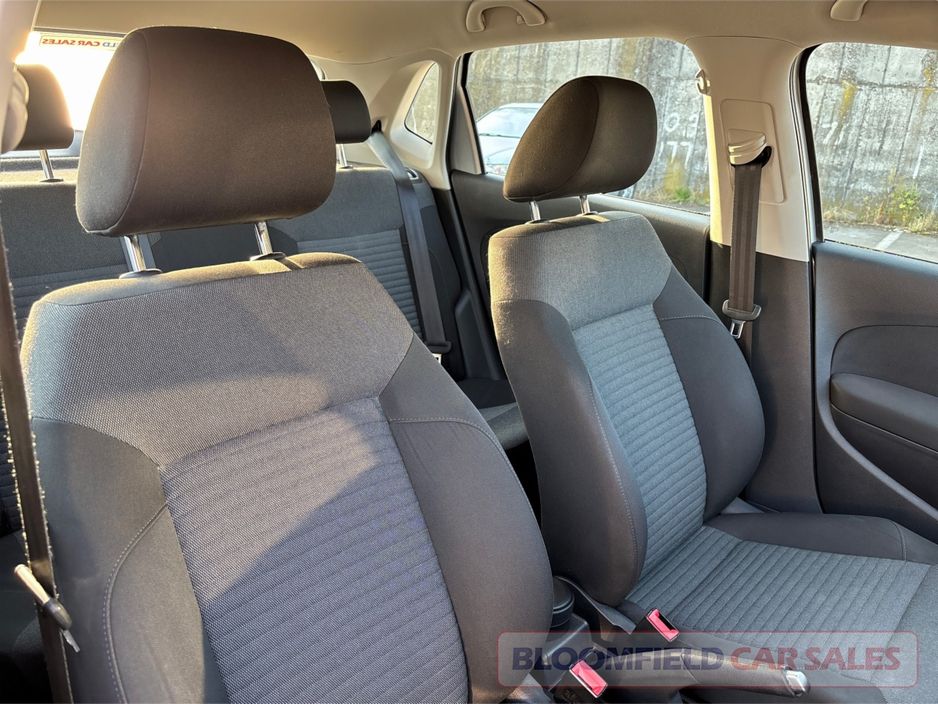 2012 Volkswagen Polo