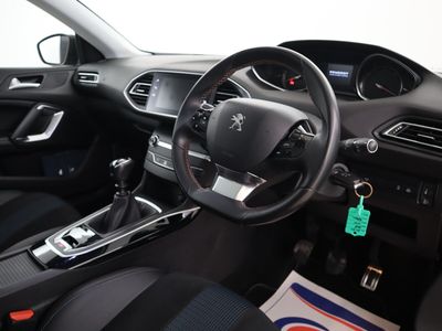 2020 Peugeot 308