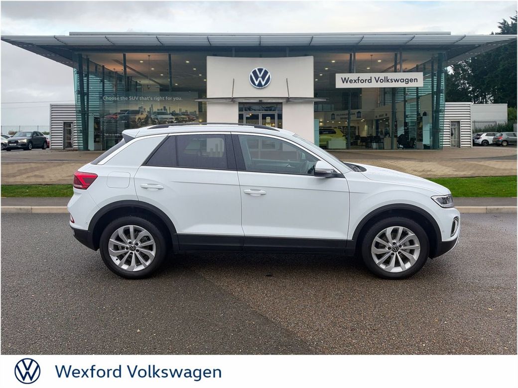 2025 Volkswagen T-Roc