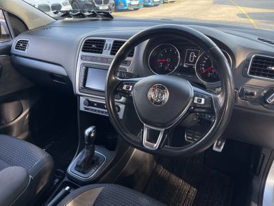2015 Volkswagen Polo