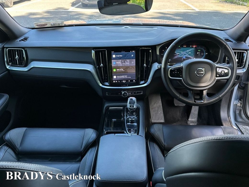 2025 Volvo V60