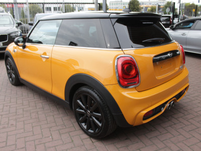 2016 Mini Cooper D