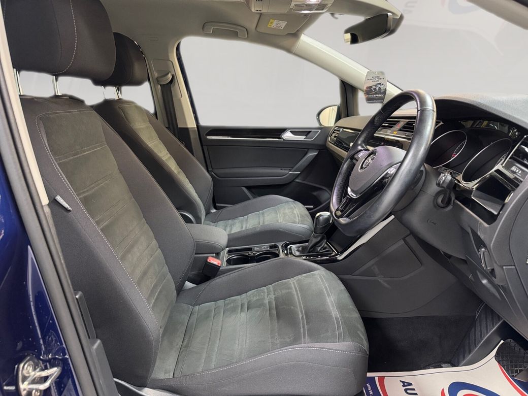 2021 Volkswagen Touran