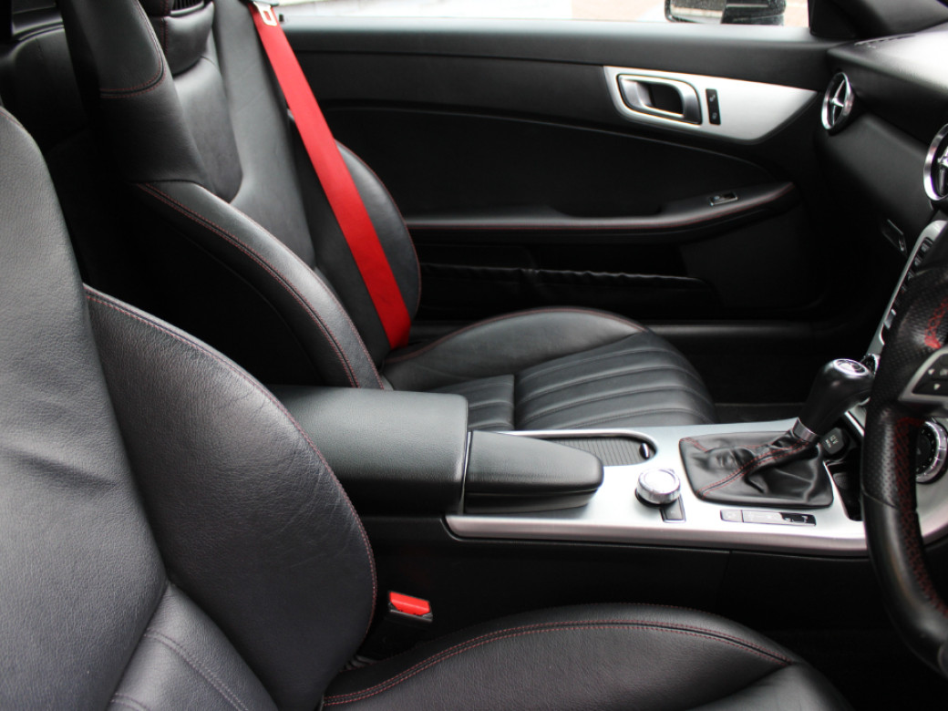 2013 Mercedes-Benz SLK Class