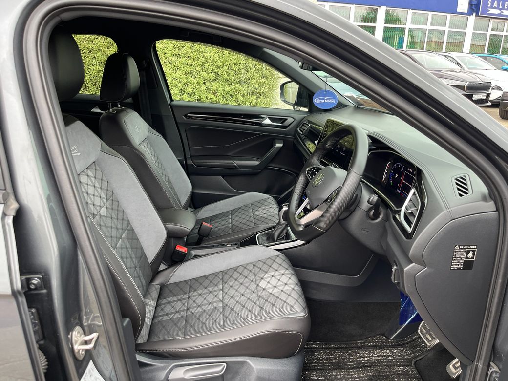 2023 Volkswagen T-Roc