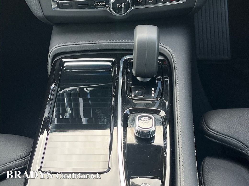 2026 Volvo V90