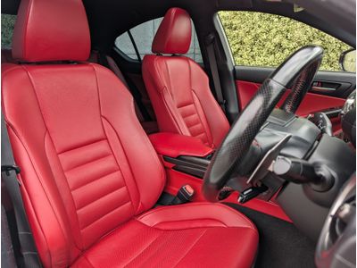 2020 Lexus IS 300h
