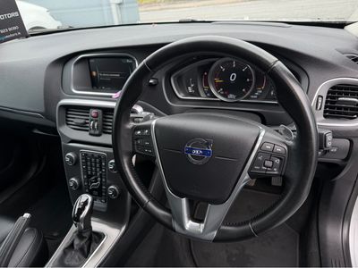 2016 Volvo V40