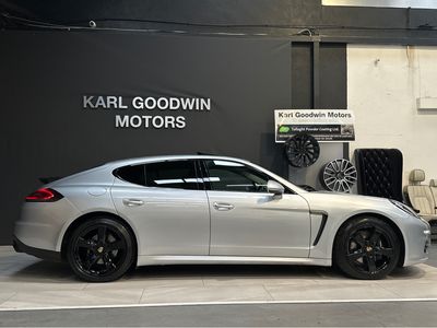 2016 Porsche Panamera