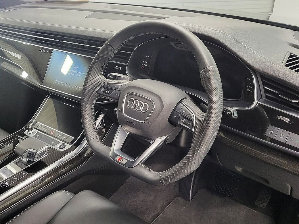 2023 Audi Q7