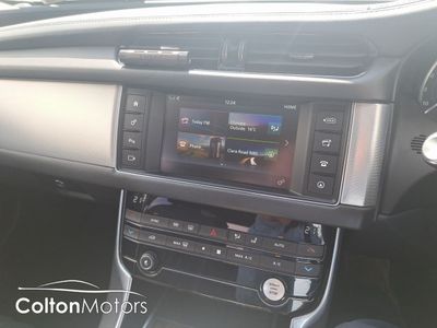 2016 Jaguar XF