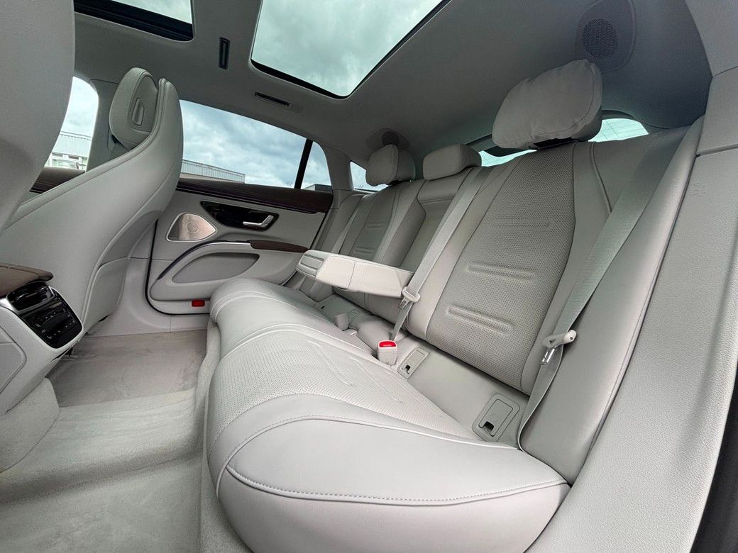 2023 Mercedes-Benz EQS