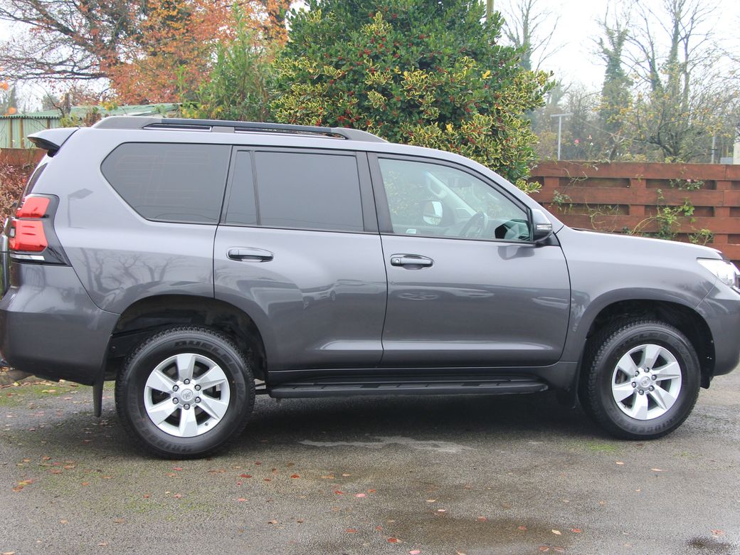 2021 Toyota Landcruiser