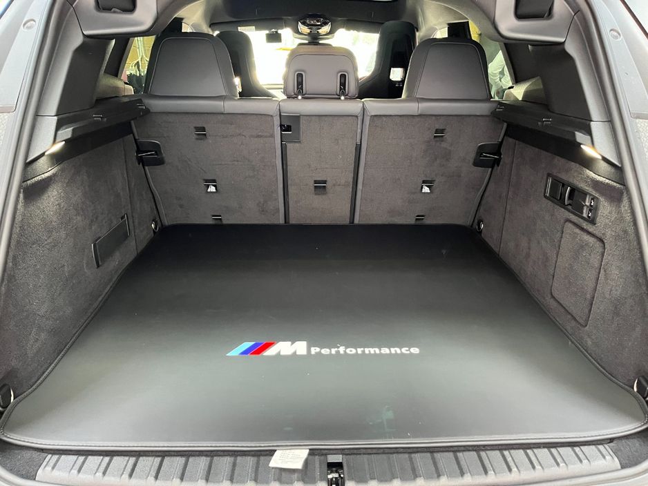 2022 BMW iX