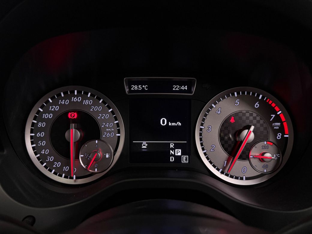2013 Mercedes-Benz A 180