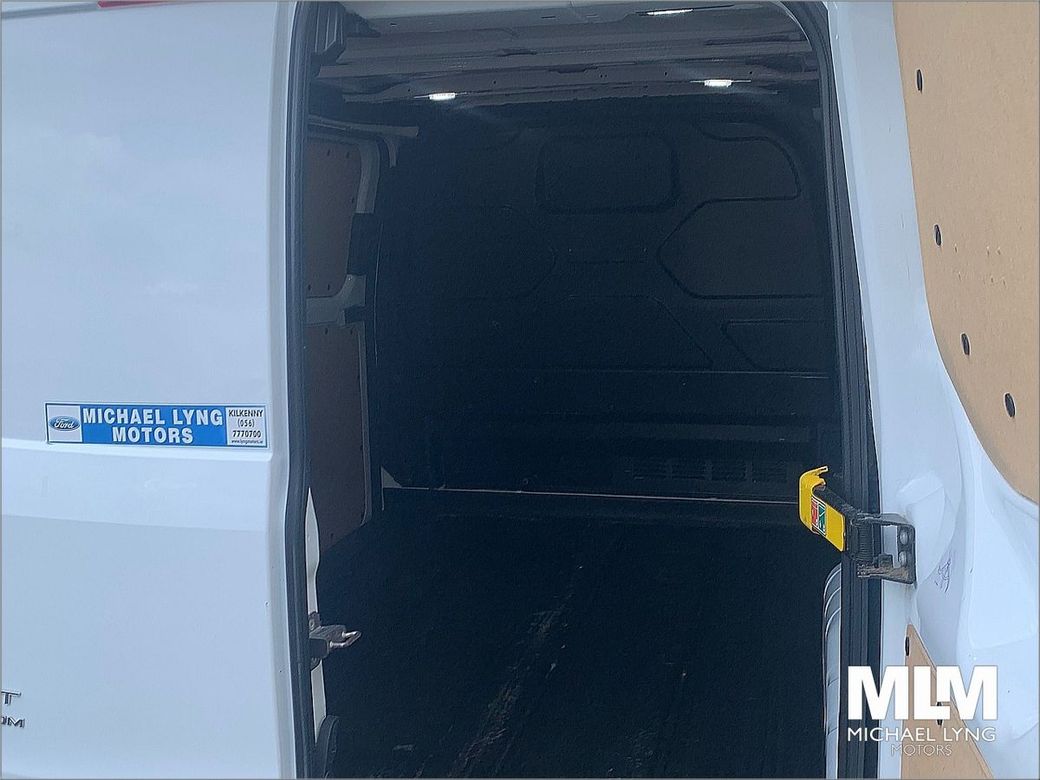 2022 Ford Transit Custom