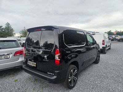 2021 Peugeot Partner