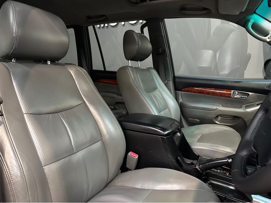 2004 Toyota Landcruiser