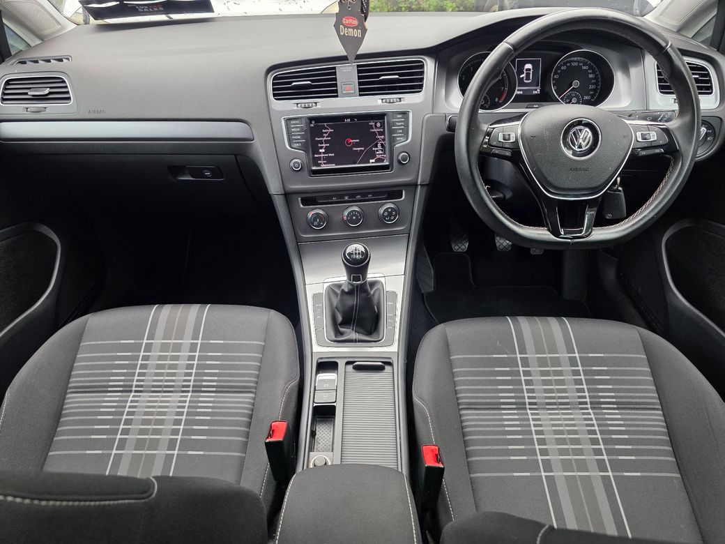 2016 Volkswagen Golf