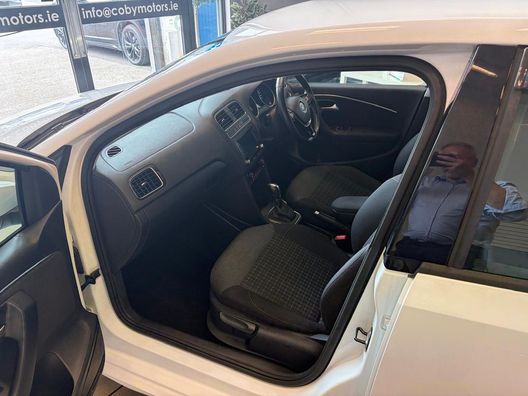 2016 Volkswagen Polo