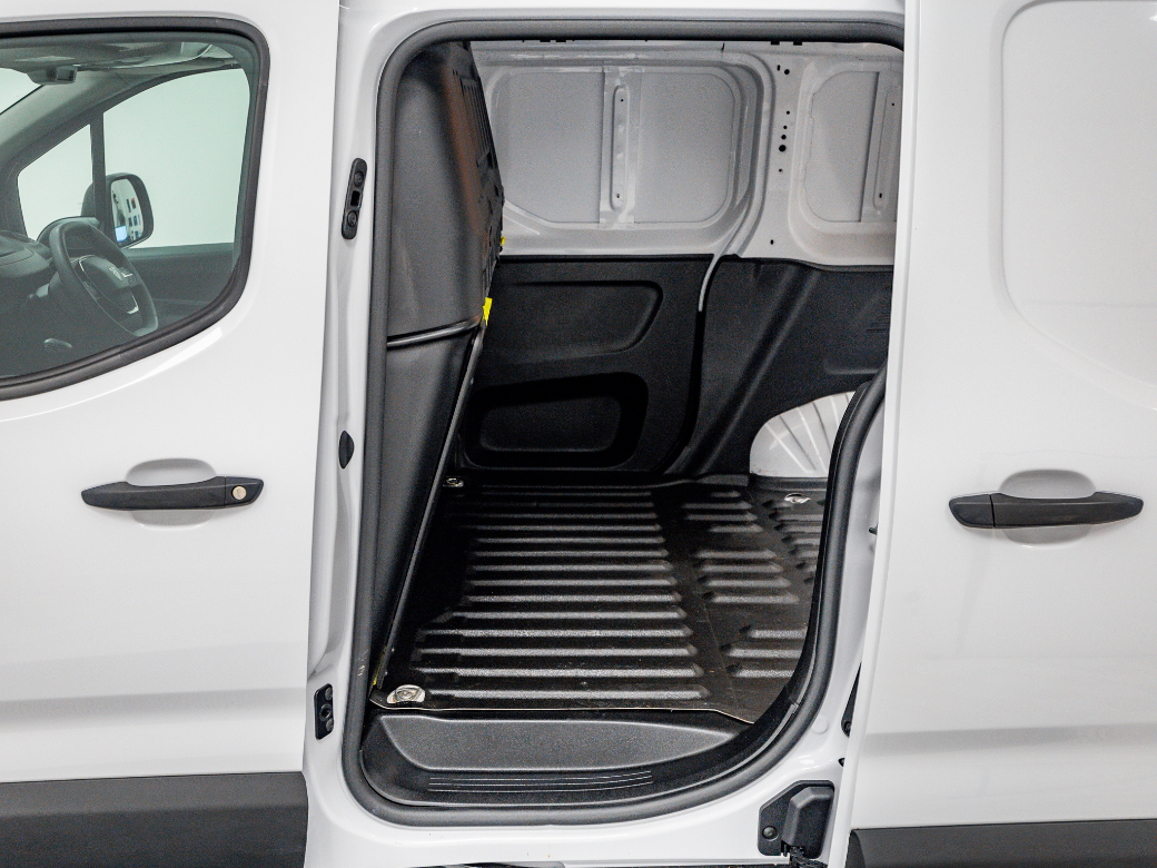 2024 Peugeot Partner