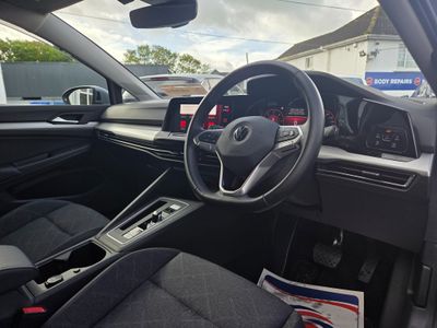 2023 Volkswagen Golf
