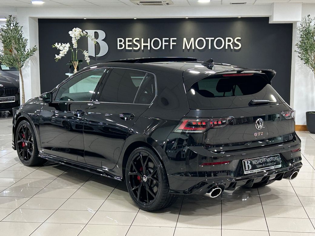 2025 Volkswagen Golf